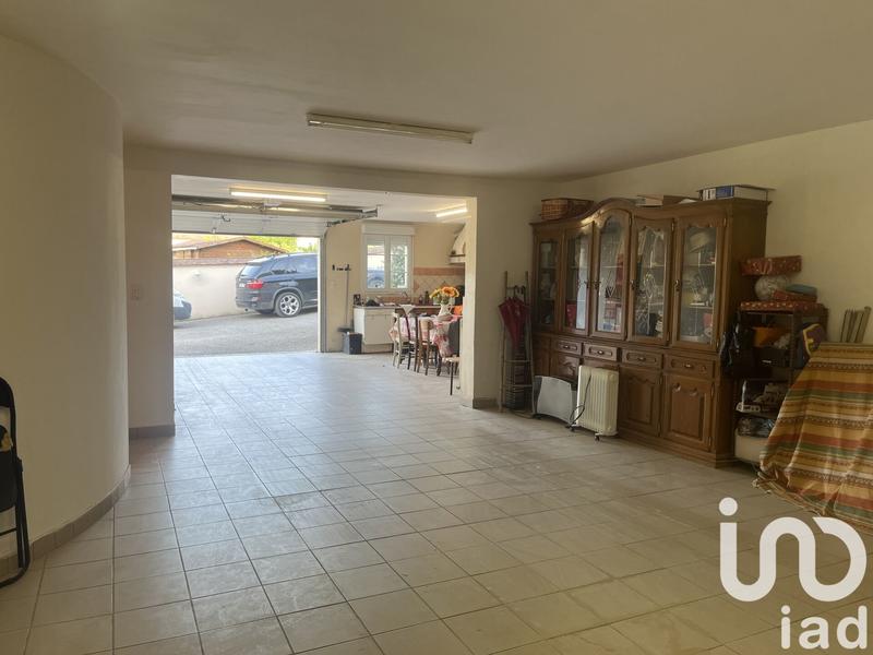 Maison - 200 m² - 7 pièces