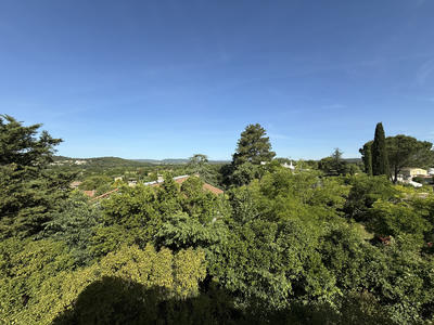 Maison - 297 m² - 11 pièces