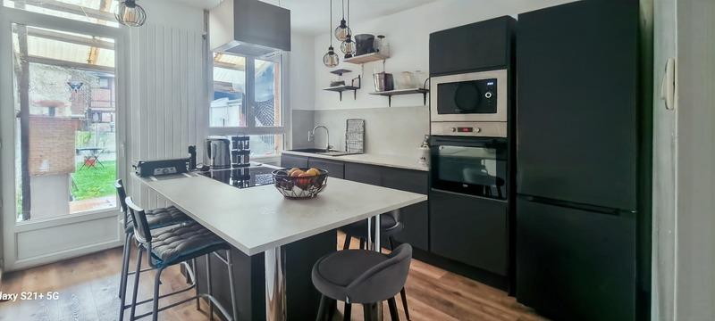 Maison de ville - 89 m² - 4 pièces