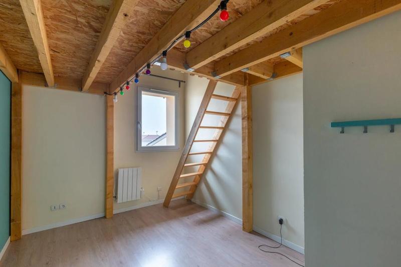 Maison - 103 m² - 5 pièces