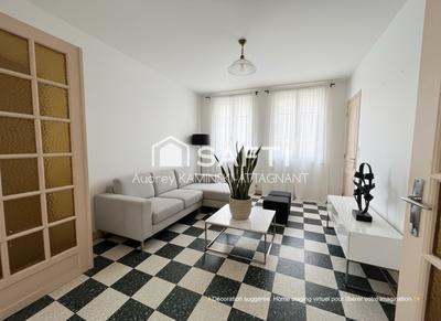 Maison - 99 m² - 4 pièces