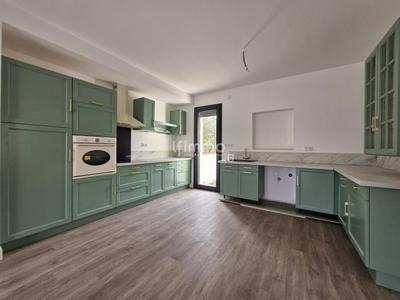 Maison - 115 m² - 4 pièces