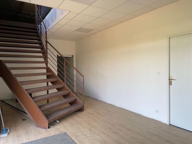 Local commercial - 145 m²