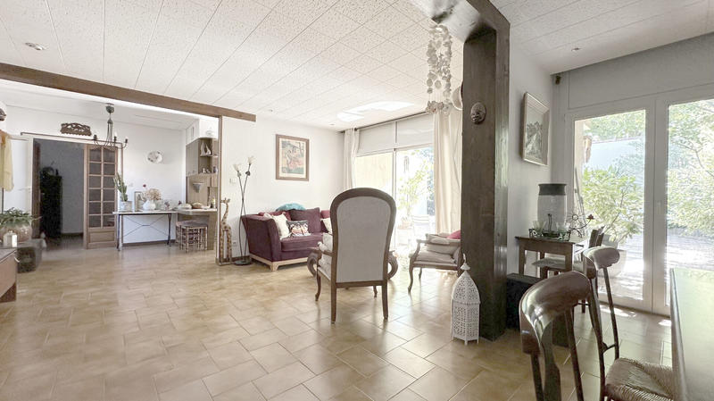 Maison - 107 m² - 6 pièces