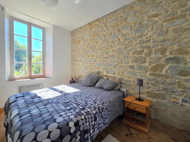 Maison - 322 m² - 9 pièces