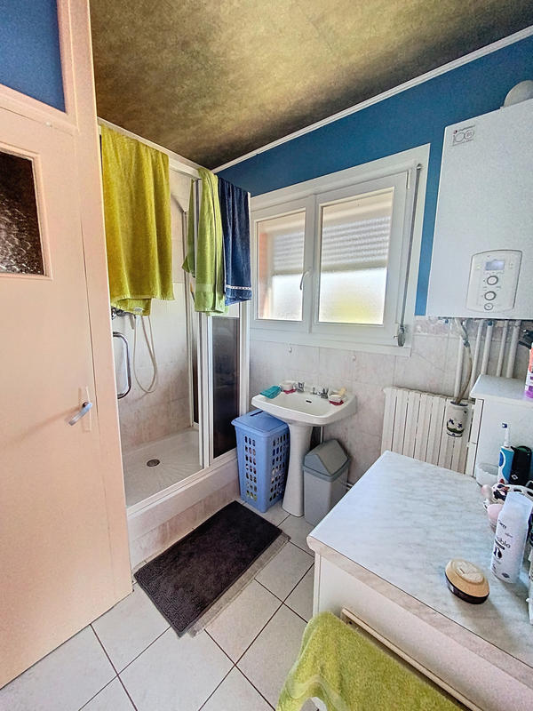 Maison - 85 m² - 6 pièces