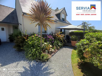 Maison - 96 m² - 5 pièces