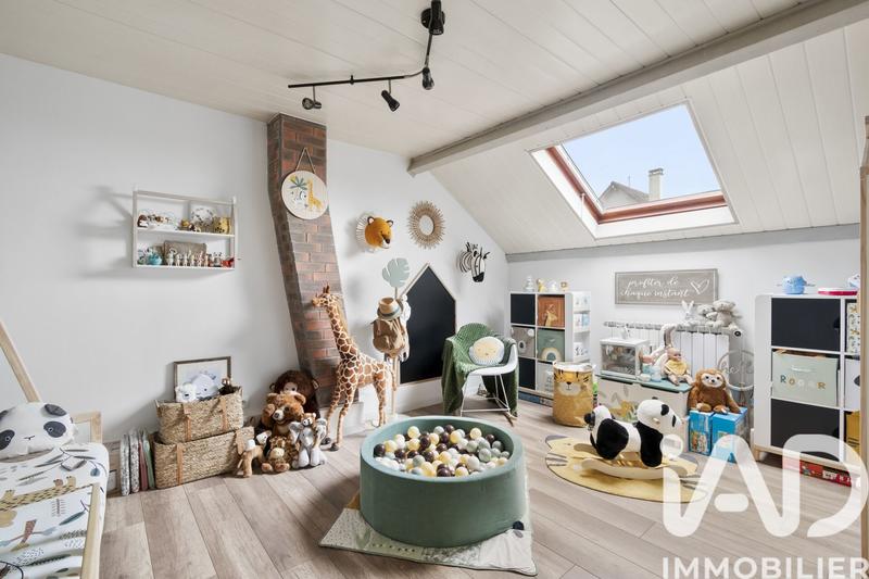 Maison - 125 m² - 5 pièces