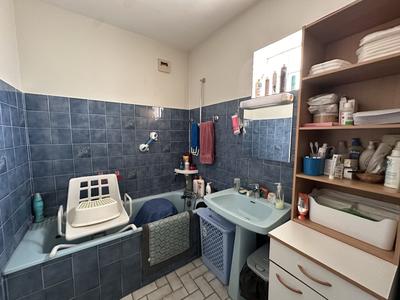 Appartement - 75 m² - 3 pièces