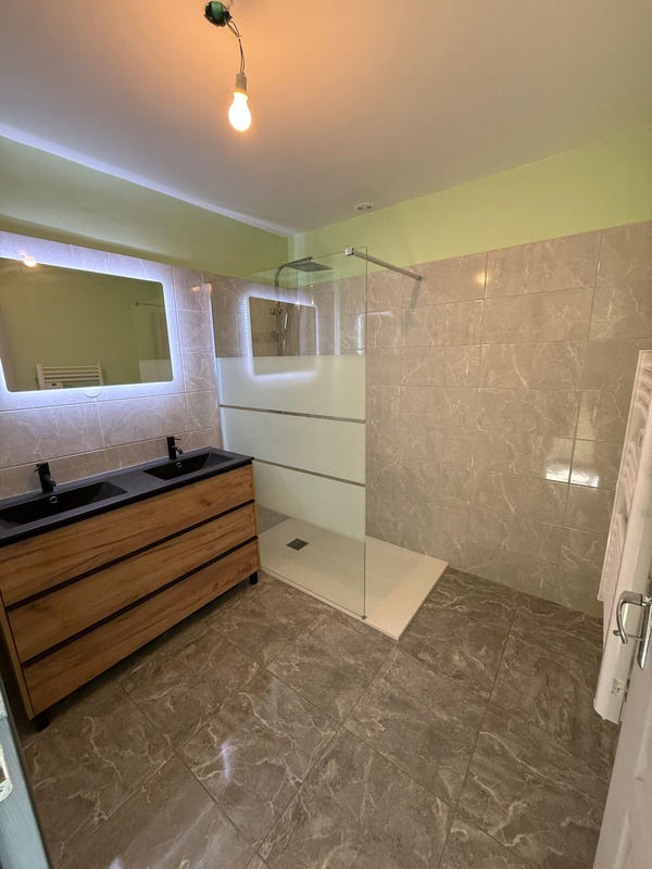 Appartement - 106 m² - 4 pièces