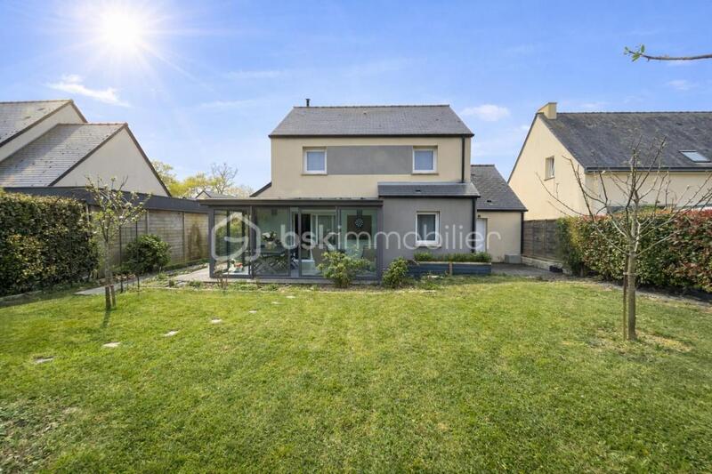 Maison - 100 m² - 8 pièces