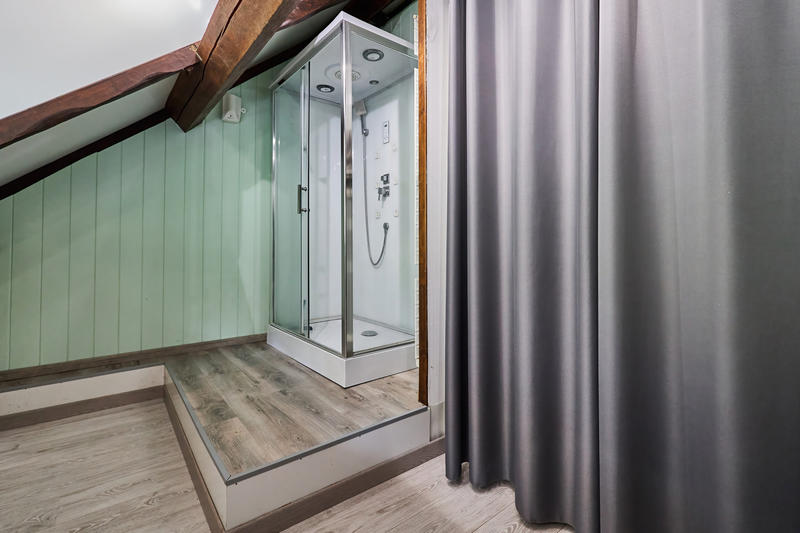 Maison - 211 m² - 7 pièces