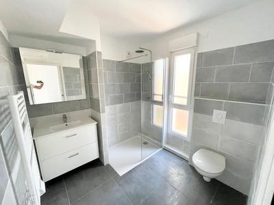 Appartement - 93 m² - 4 pièces