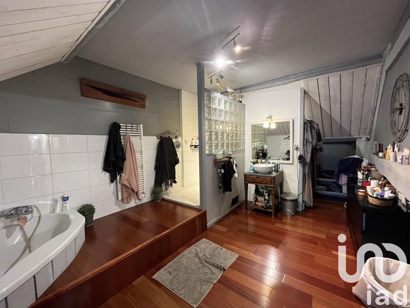 Maison - 165 m² - 5 pièces