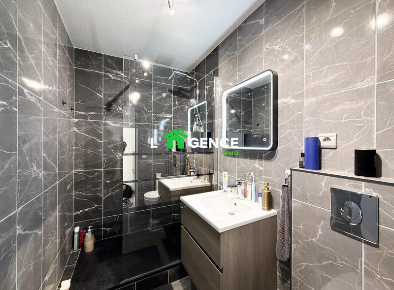 Appartement - 45 m² - 2 pièces