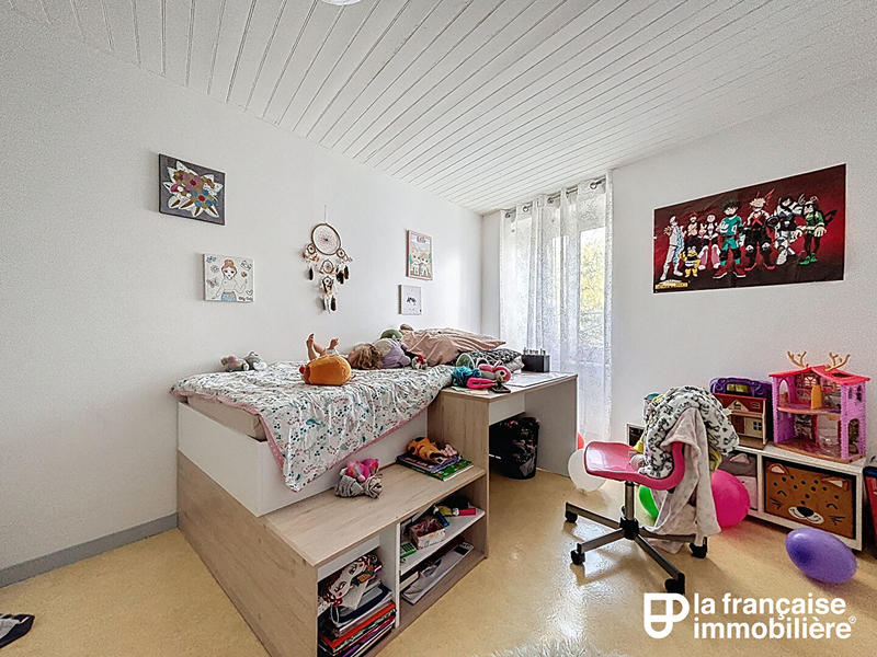 Appartement - 77 m² - 3 pièces