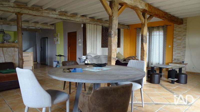 Maison - 245 m² - 6 pièces