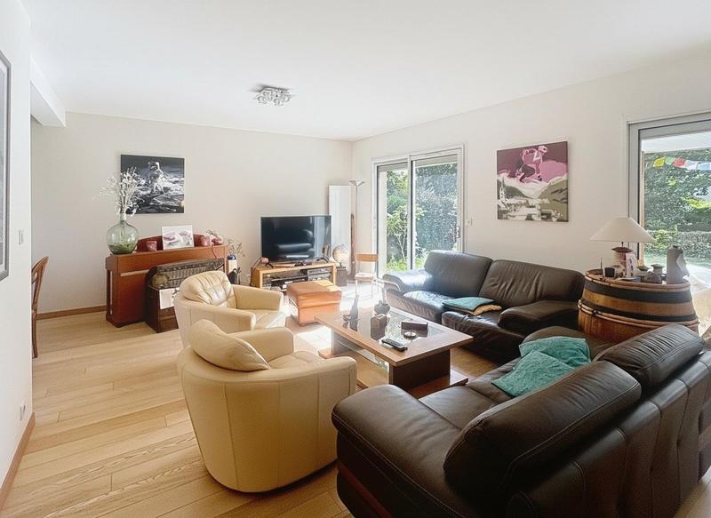 Maison - 146 m² - 7 pièces