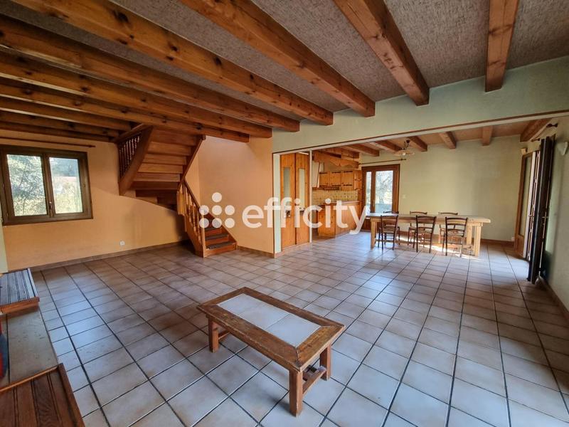 Maison - 103 m² - 5 pièces