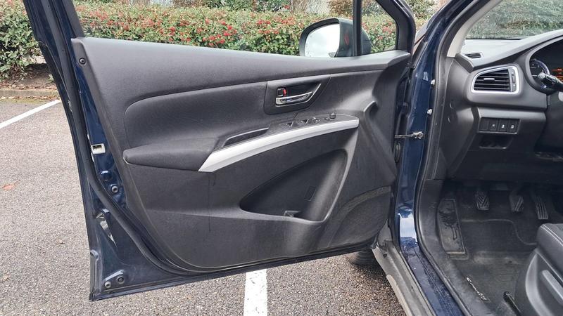 Suzuki Sx4 s-Cross 1.0 Boosterjet 111 Allgrip Privilege