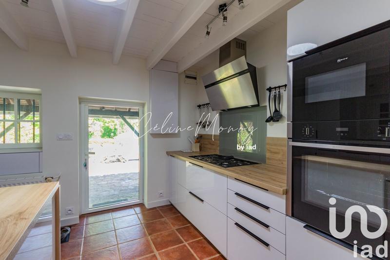 Maison - 190 m² - 5 pièces