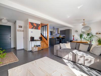 Duplex - 80 m² - 4 pièces