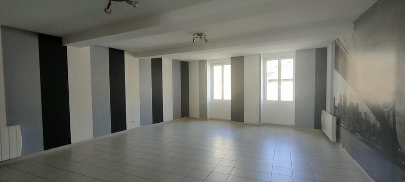 Appartement - 110 m² - 5 pièces