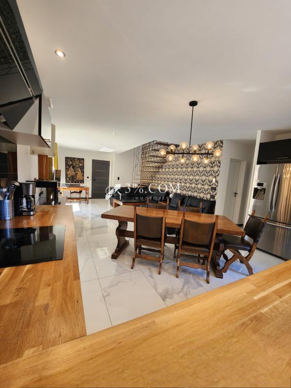 Villa - 117 m² - 5 pièces