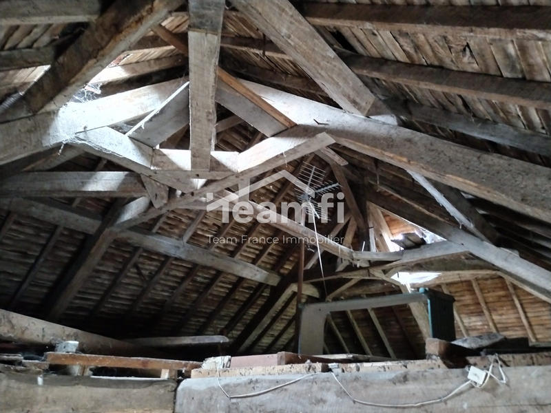 Maison ancienne - 158 m² - 8 pièces