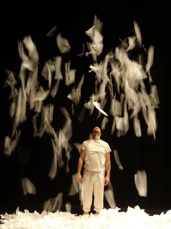 Sous la neige - Cie les Bestioles