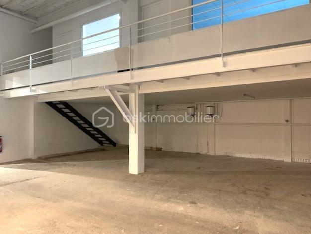 Bureau - 21 m² - 2 pièces