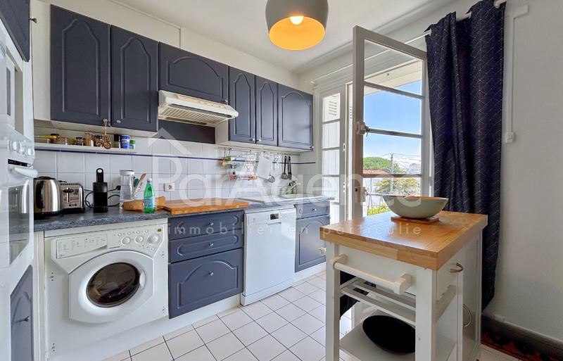 Appartement - 77 m² - 4 pièces