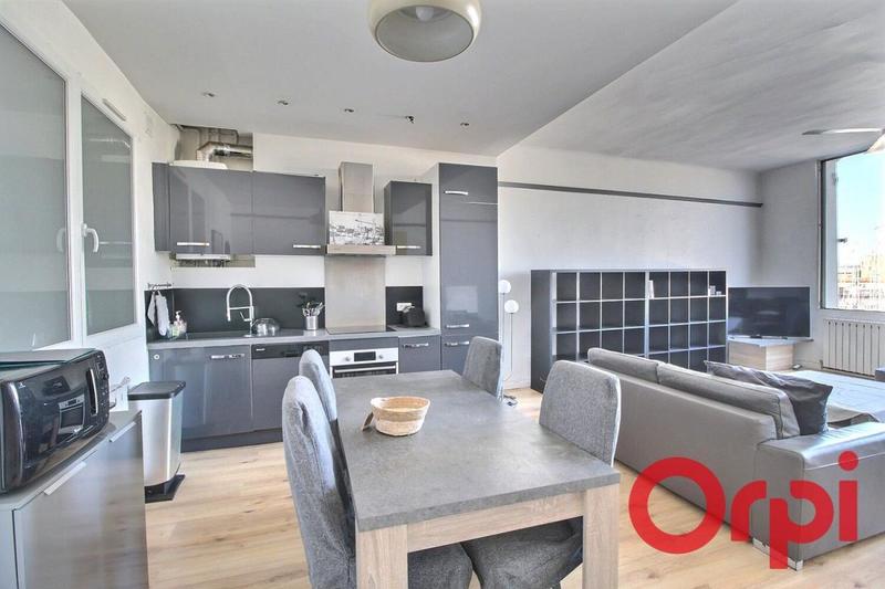 Appartement - 88 m² - 3 pièces