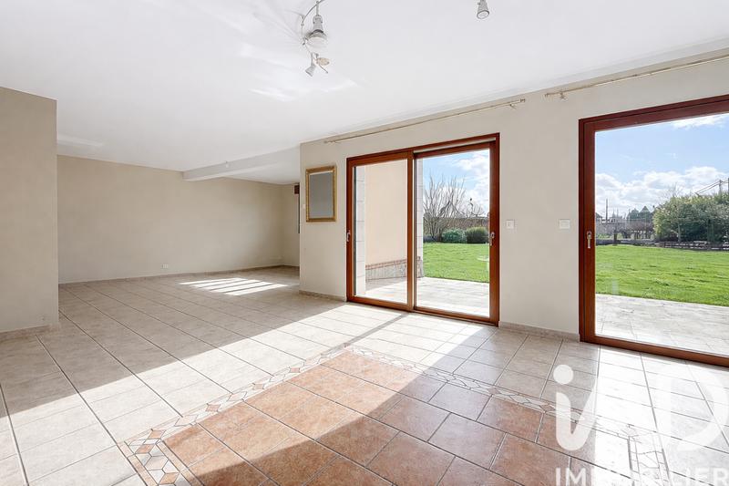 Maison - 165 m² - 8 pièces