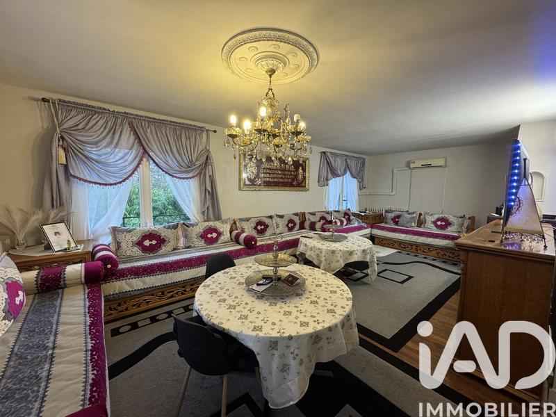 Maison - 110 m² - 4 pièces