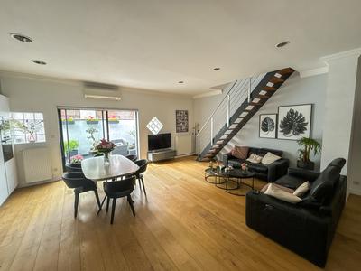 Appartement - 337 m² - 4 pièces