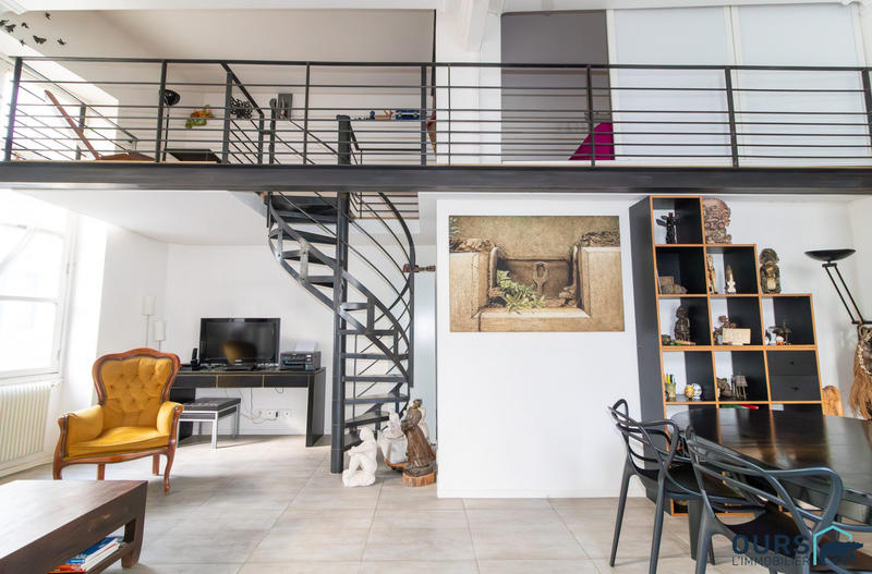 Appartement - 112 m² - 5 pièces