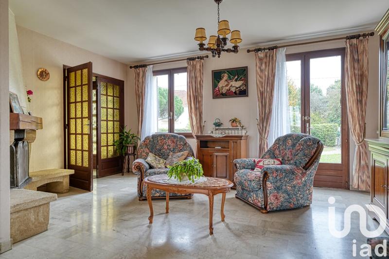 Maison - 200 m² - 5 pièces