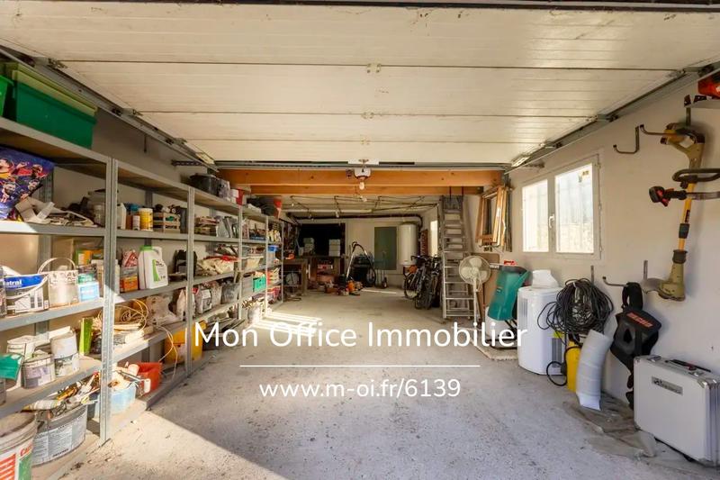 Maison traditionnelle - 107 m² - 4 pièces