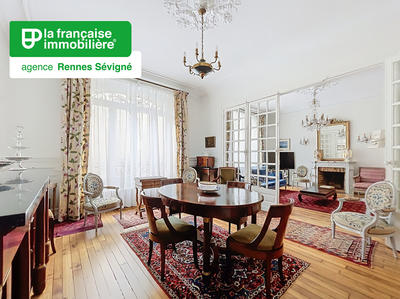 Maison - 288 m² - 12 pièces