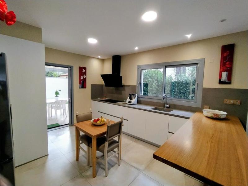 Maison - 137 m² - 4 pièces