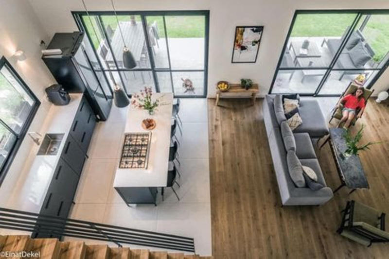 Maison - 95 m² - 4 pièces