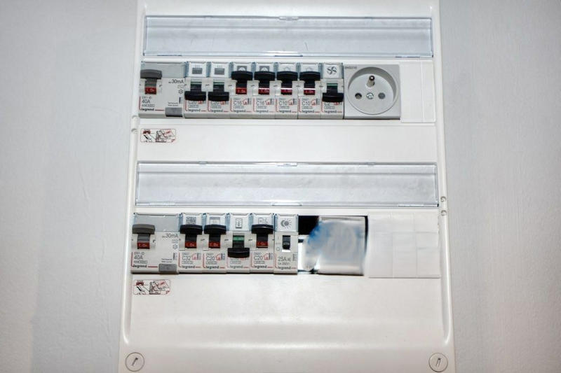 Immeuble - 83 m² - 3 pièces