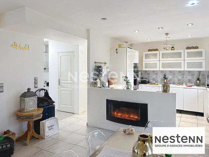 Maison - 104 m² - 5 pièces