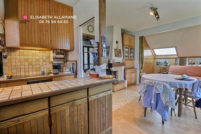 Maison - 146 m² - 6 pièces