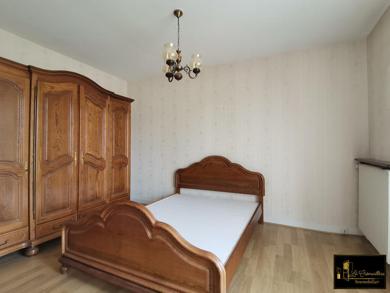 Maison traditionnelle - 90 m² - 4 pièces