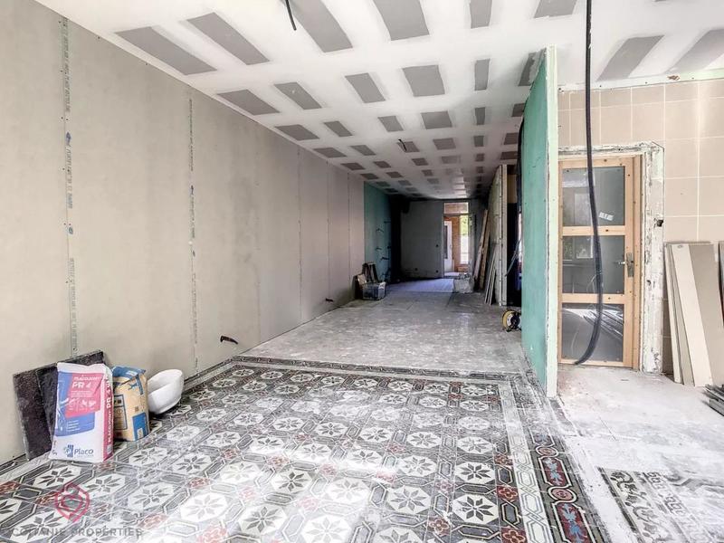 Entrepôt - 154 m² - 2 pièces