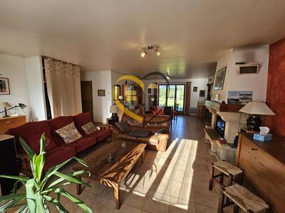 Maison - 130 m² - 5 pièces