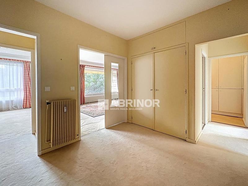 Appartement - 100 m² - 4 pièces