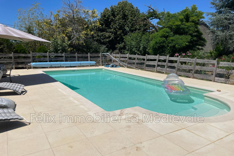 Maison - 165 m² - 8 pièces